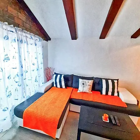 Sea View Loft 
